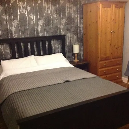 招待所 豪特斯洛吉格尼勒斯旅馆 普雷昂帕伊-圣桑松