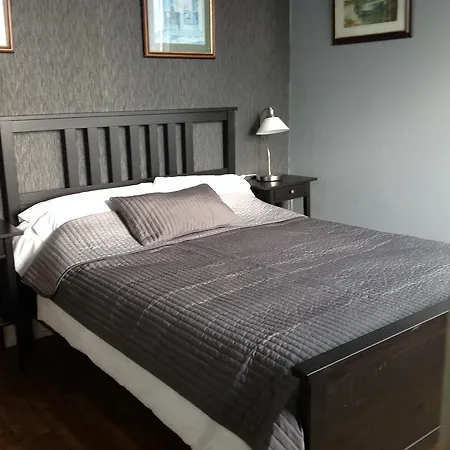 豪特斯洛吉格尼勒斯旅馆 普雷昂帕伊-圣桑松